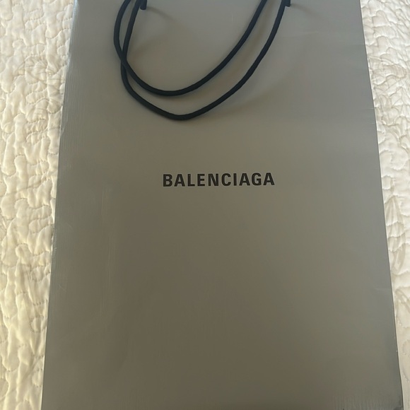 Balanciaga Paper Bag - Picture 1 of 2